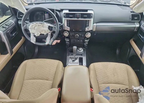 2022 Toyota 4Runner Sr5/Sr5 Premium z USA, uszkodzony, nr VIN JTEMU5JRXN6052882